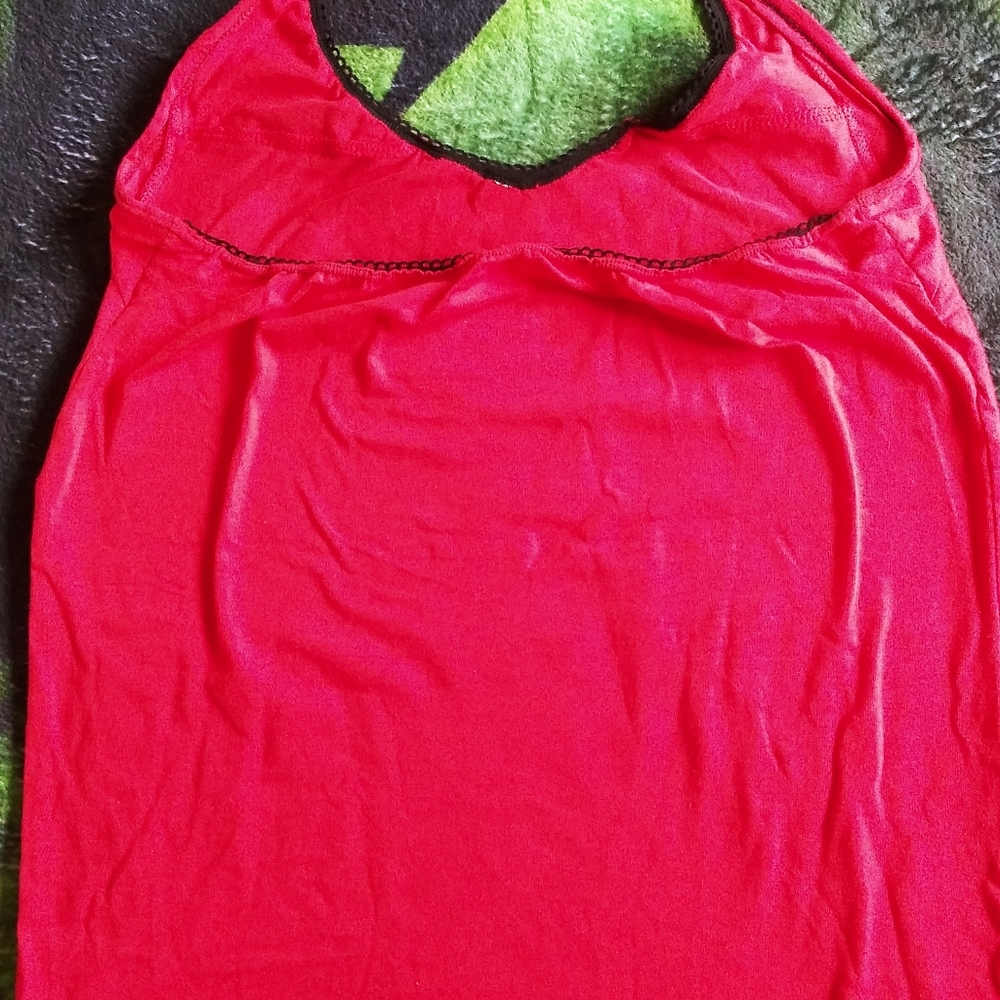 Halter top - Picture 2 of 6